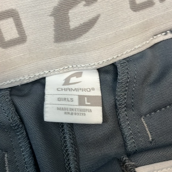 Girls softball pants 2 pairs - Picture 2 of 5